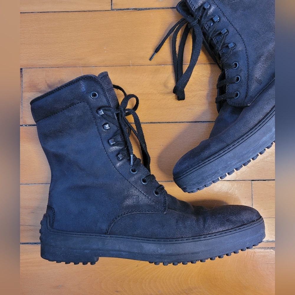 Tod's Black Lace-Up Boots